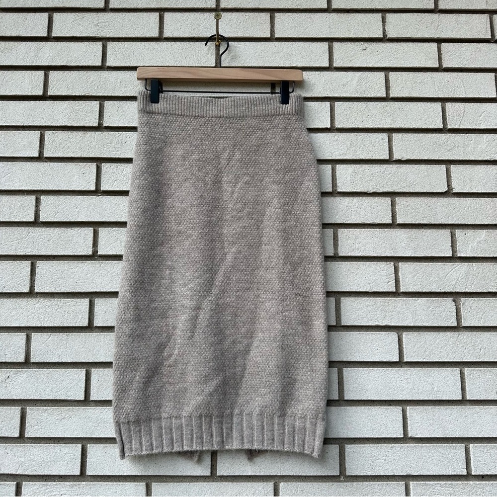 NWT Bluivy Celia Knit‎ Sweater Skirt Mushroom Tan Ribbed Midi Cozy Neutral M